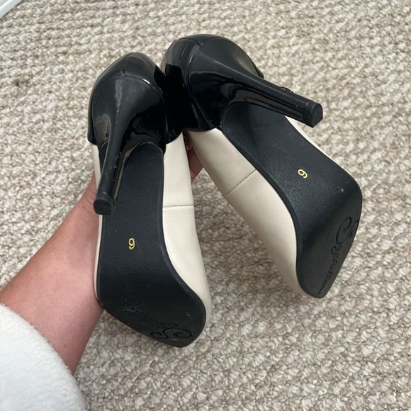 Seychelles white black pumps heels size 6 - Picture 6 of 9